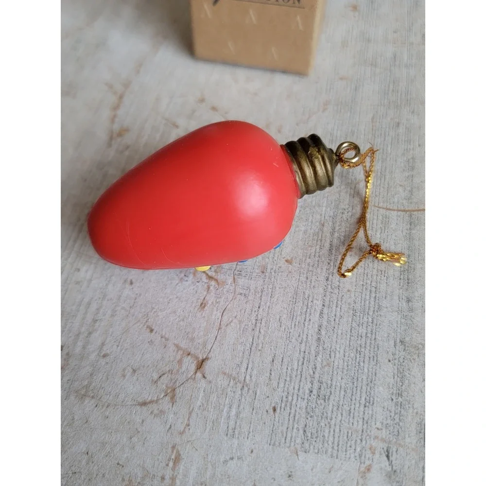 Avon Christmas cutie mouse light bulb ornament vintage Xmas collection home